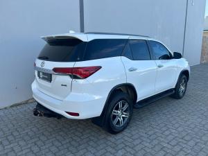 Toyota Fortuner 2.4GD-6 auto - Image 2
