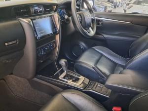 Toyota Fortuner 2.4GD-6 Raised Body automatic - Image 7