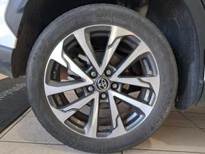 Toyota Corolla Cross 1.8 XR - Image 17