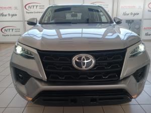 Toyota Fortuner 2.4GD-6 Raised Body - Image 4