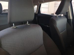 Toyota Starlet 1.4 Xi - Image 18