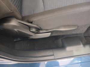 Toyota Starlet 1.4 Xi - Image 20