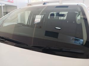 Toyota Hilux 2.4 GD-6 Raider 4X4 automaticD/C - Image 13