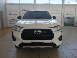 Toyota Hilux 2.4 GD-6 Raider 4X4 automaticD/C - Image 4