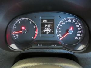 Volkswagen Polo Vivo 1.4 Trendline - Image 10