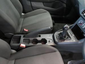 Volkswagen Polo 1.0 TSI - Image 8