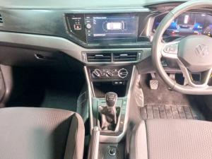 Volkswagen Polo 1.0 TSI Life - Image 13