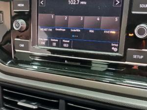 Volkswagen Polo 1.0 TSI Comfortline - Image 9