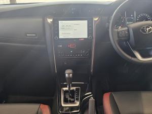 Toyota Fortuner 2.8GD-6 Raised Body automatic - Image 6
