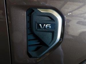 Ford Everest 3.0TD V6 4WD Platinum - Image 32