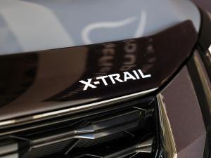 Nissan X-Trail 2.5 Acenta - Image 13