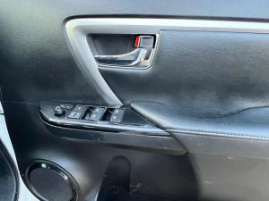 Toyota Fortuner 2.4GD-6 auto - Image 14