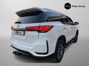 Toyota Fortuner 2.4GD-6 auto - Image 4