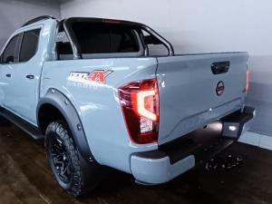 Nissan Navara 2.5DDTi double cab Pro-4X 4x4 Warrior - Image 10