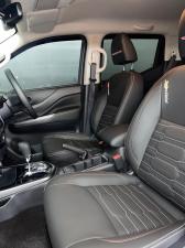Nissan Navara 2.5DDTi double cab Pro-4X 4x4 Warrior - Image 13