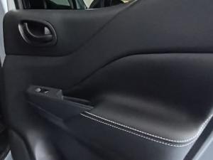 Nissan Navara 2.5DDTi double cab Pro-4X 4x4 Warrior - Image 15