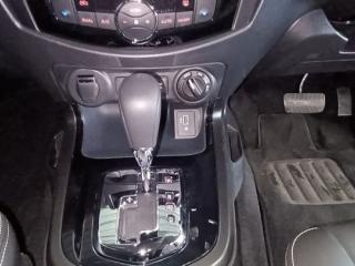 Nissan Navara 2.5DDTi double cab Pro-4X 4x4 Warrior