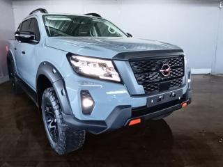Nissan Navara 2.5DDTi double cab Pro-4X 4x4 Warrior