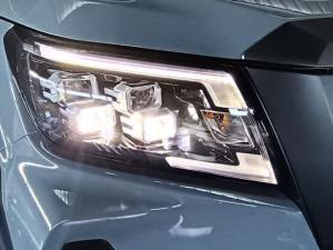 Nissan Navara 2.5DDTi double cab Pro-4X 4x4 Warrior - Image 3