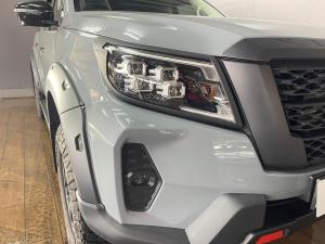 Nissan Navara 2.5DDTi double cab Pro-4X 4x4 Warrior - Image 4