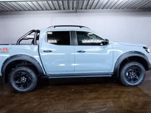 Nissan Navara 2.5DDTi double cab Pro-4X 4x4 Warrior - Image 7