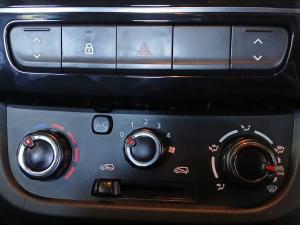 Renault Kwid 1.0 Zen - Image 7