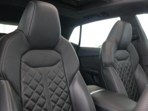 Audi Q8 45TDI quattro - Image 21
