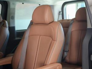 Hyundai Staria 2.2D Luxury - Image 17