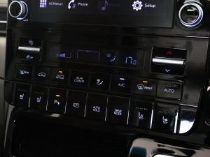 Hyundai Staria 2.2D Luxury - Image 23