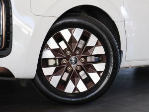 Hyundai Staria 2.2D Luxury - Image 3