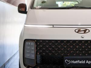 Hyundai Staria 2.2D Luxury - Image 6