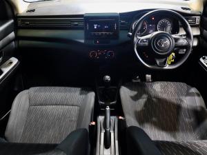 Toyota Rumion 1.5 SX manual - Image 11