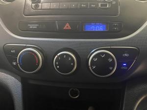 Hyundai Grand i10 1.0 Motion - Image 14