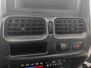 Nissan Hardbody NP300 2.0i LWBS/C - Image 15