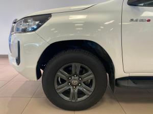 Toyota Hilux 2.4 GD-6 Raider 4X4D/C - Image 7