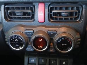 Suzuki Jimny 1.5 GLX AllGrip 3-door auto - Image 7