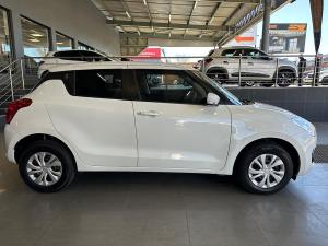 Suzuki Swift 1.2 GL auto - Image 8
