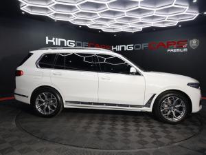 BMW X7 xDrive30d - Image 3