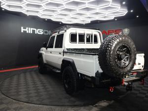 Toyota Land Cruiser 79 2.8GD-6 double cab - Image 4