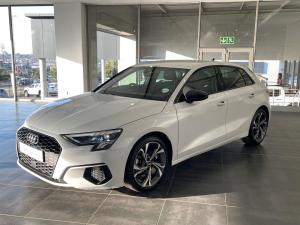 Audi A3 Sportback 35TFSI Advanced - Image 3