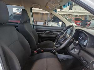 Suzuki Ertiga 1.5 GA - Image 9