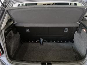 Volkswagen Polo Vivo hatch 1.4 Life - Image 7