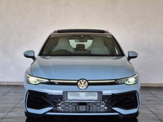 Volkswagen Golf 1.4TSI R-Line Plus