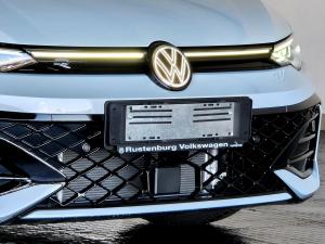 Volkswagen Golf 1.4TSI R-Line Plus - Image 4