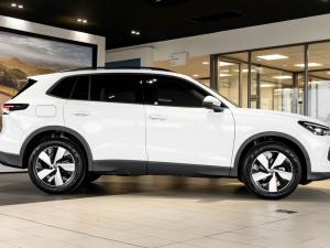 Volkswagen Tiguan 1.4TSI Life - Image 8