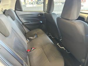 Suzuki Swift 1.2 GLX manual - Image 9