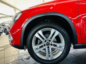 Mercedes-Benz GLA GLA200 auto - Image 12
