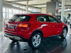 Mercedes-Benz GLA GLA200 auto - Image 2