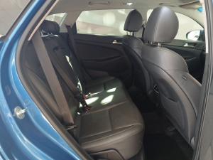 Hyundai Tucson 2.0 Elite auto - Image 12
