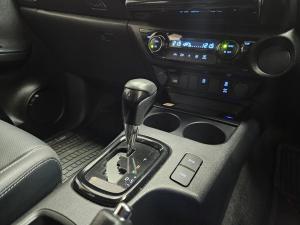 Toyota Hilux 2.8GD-6 48V double cab Legend - Image 10
